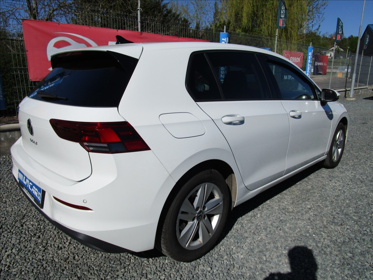 volkswagen-golf-1-5tsi-110kw-life - 3