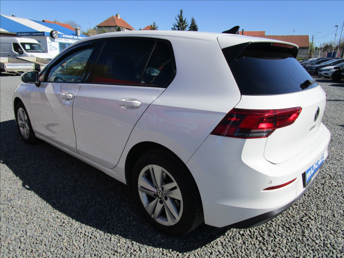 volkswagen-golf-1-5tsi-110kw-life - 5
