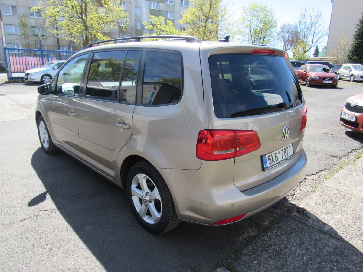 volkswagen-touran-1-4-tsi-103kw-dsg-match - 5