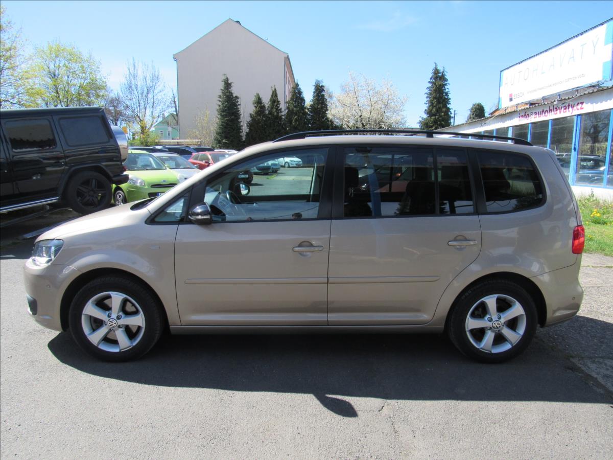 volkswagen-touran-1-4-tsi-103kw-dsg-match - 6