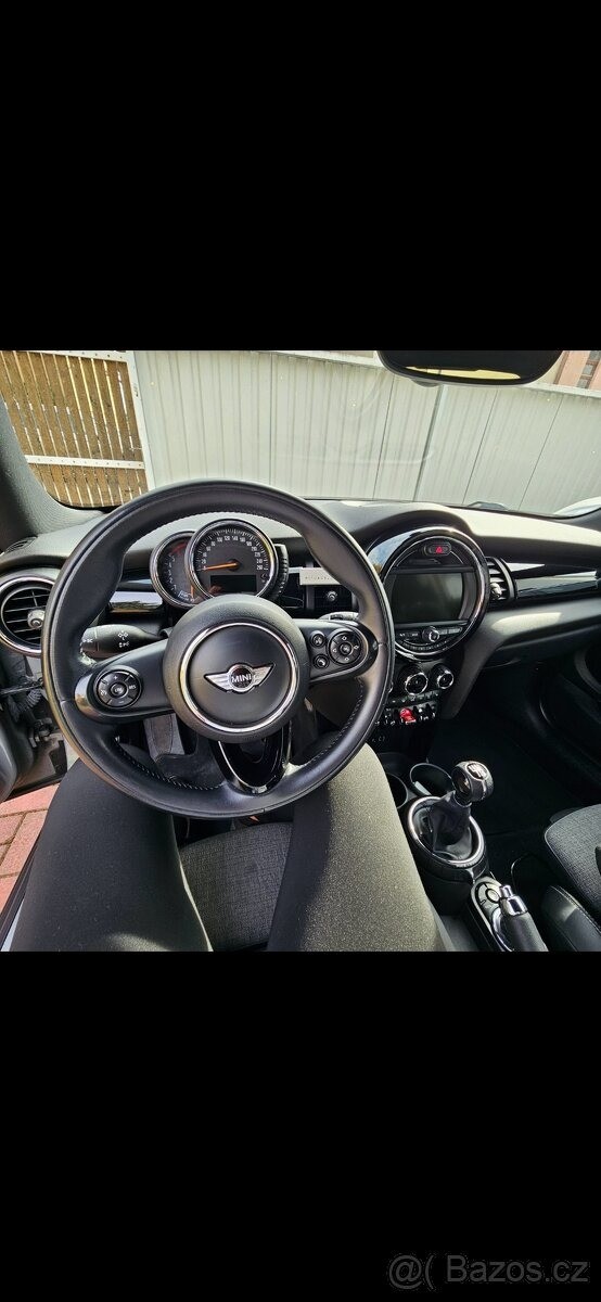 mini-cooper-1-5-d-10-2014 - 6