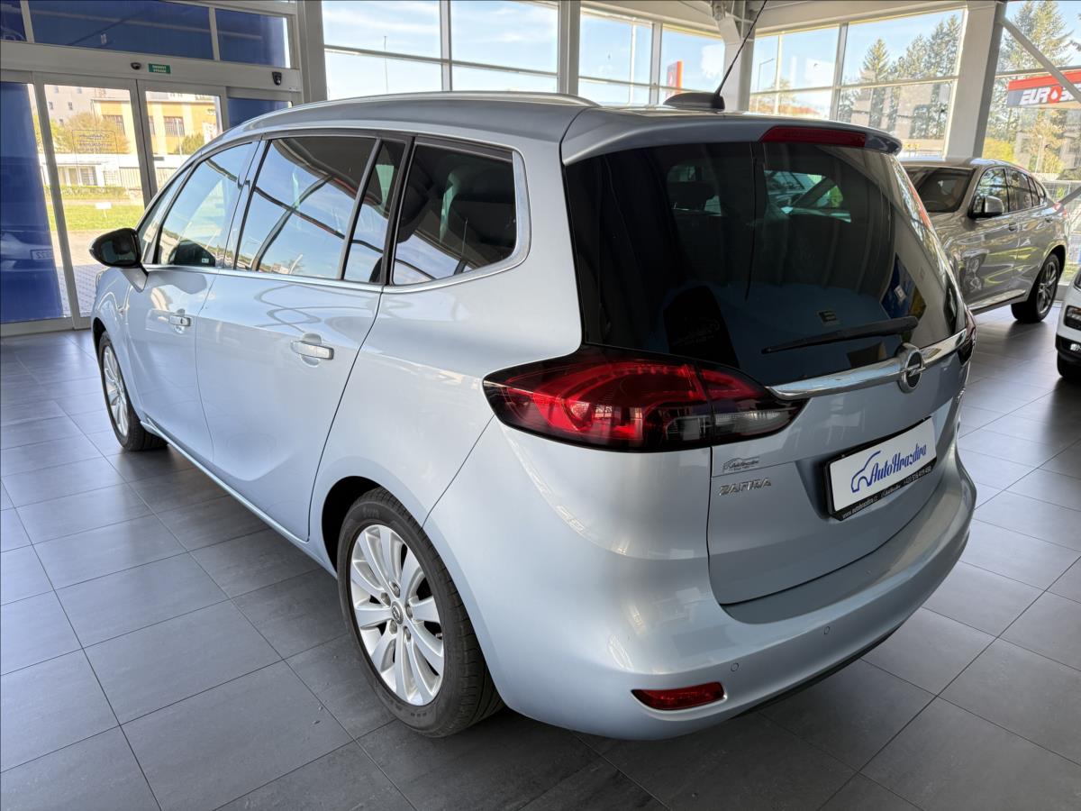 opel-zafira-1-4-103kw-serviska-7-mist-1-maj - 3