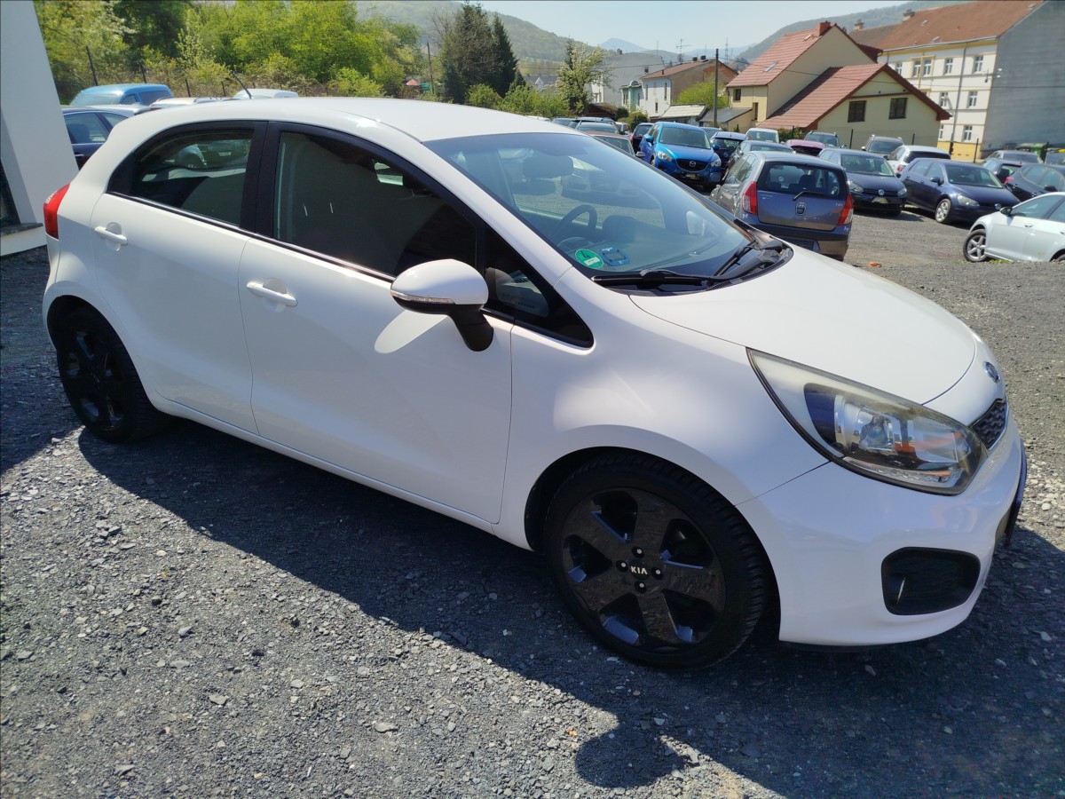 kia-rio-1-4-crdi-66kw-1-majitel - 7
