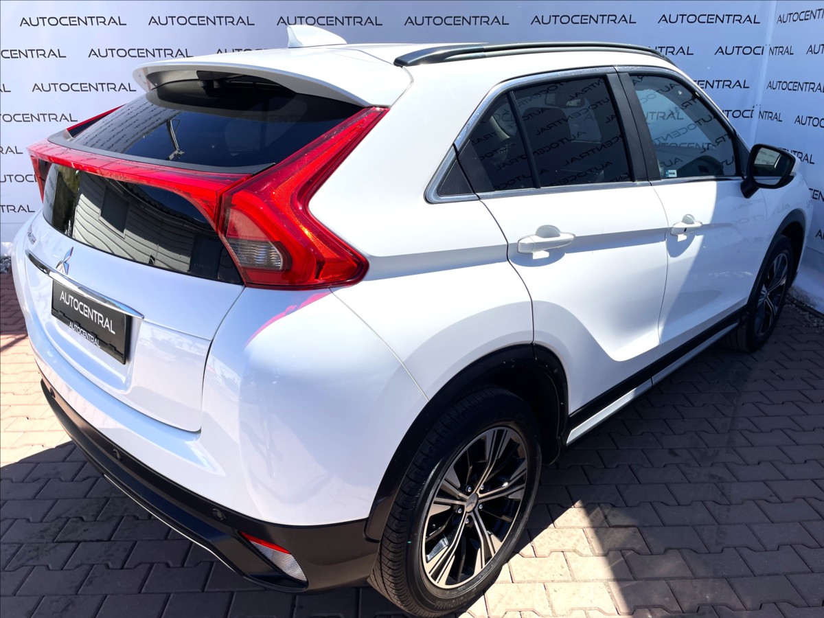 mitsubishi-eclipse-cross-1-5-t-mivec-120kw-intense - 9