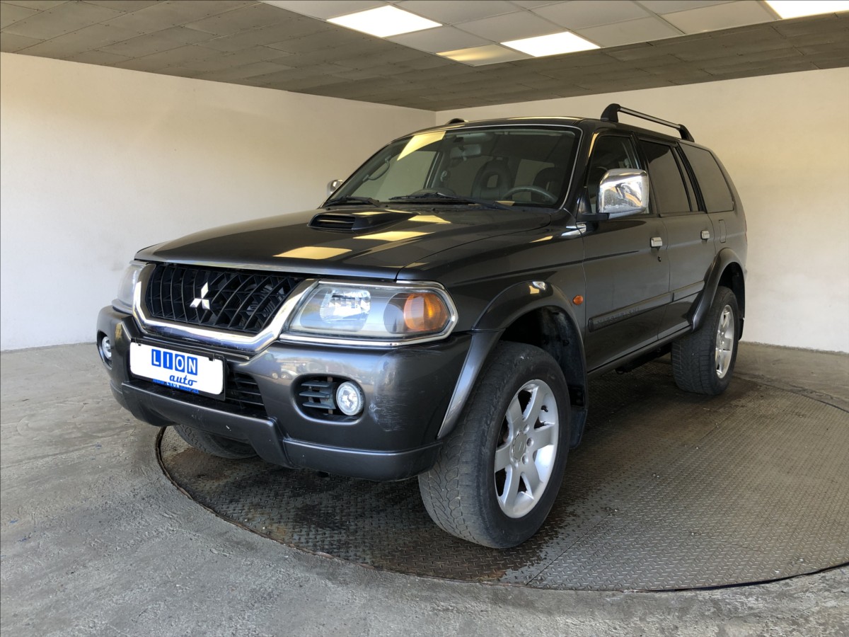 mitsubishi-pajero-2-5-td - 2