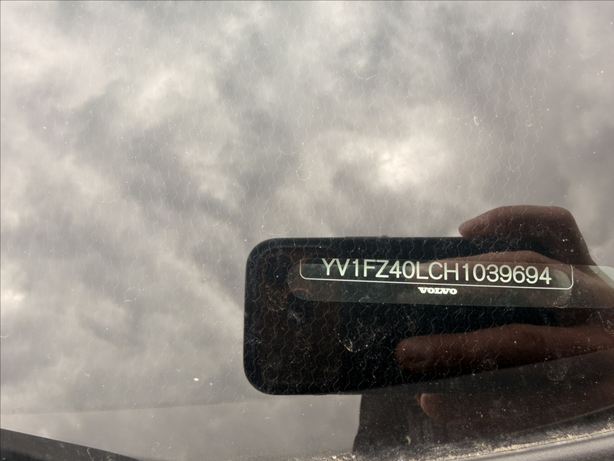 volvo-v60-2-0-t5-awd-momentum - 2