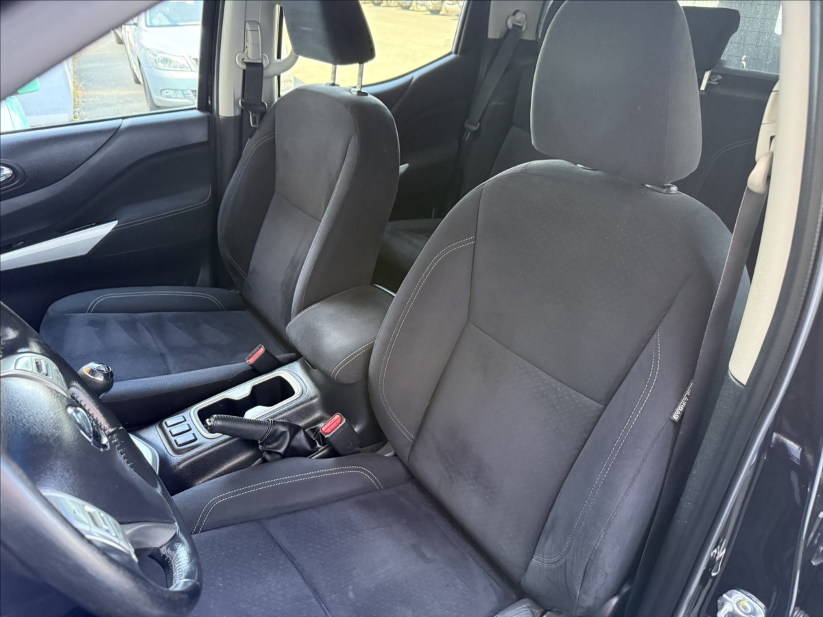 nissan-navara-2-3-dci-hardtop-manual-top-stav - 9