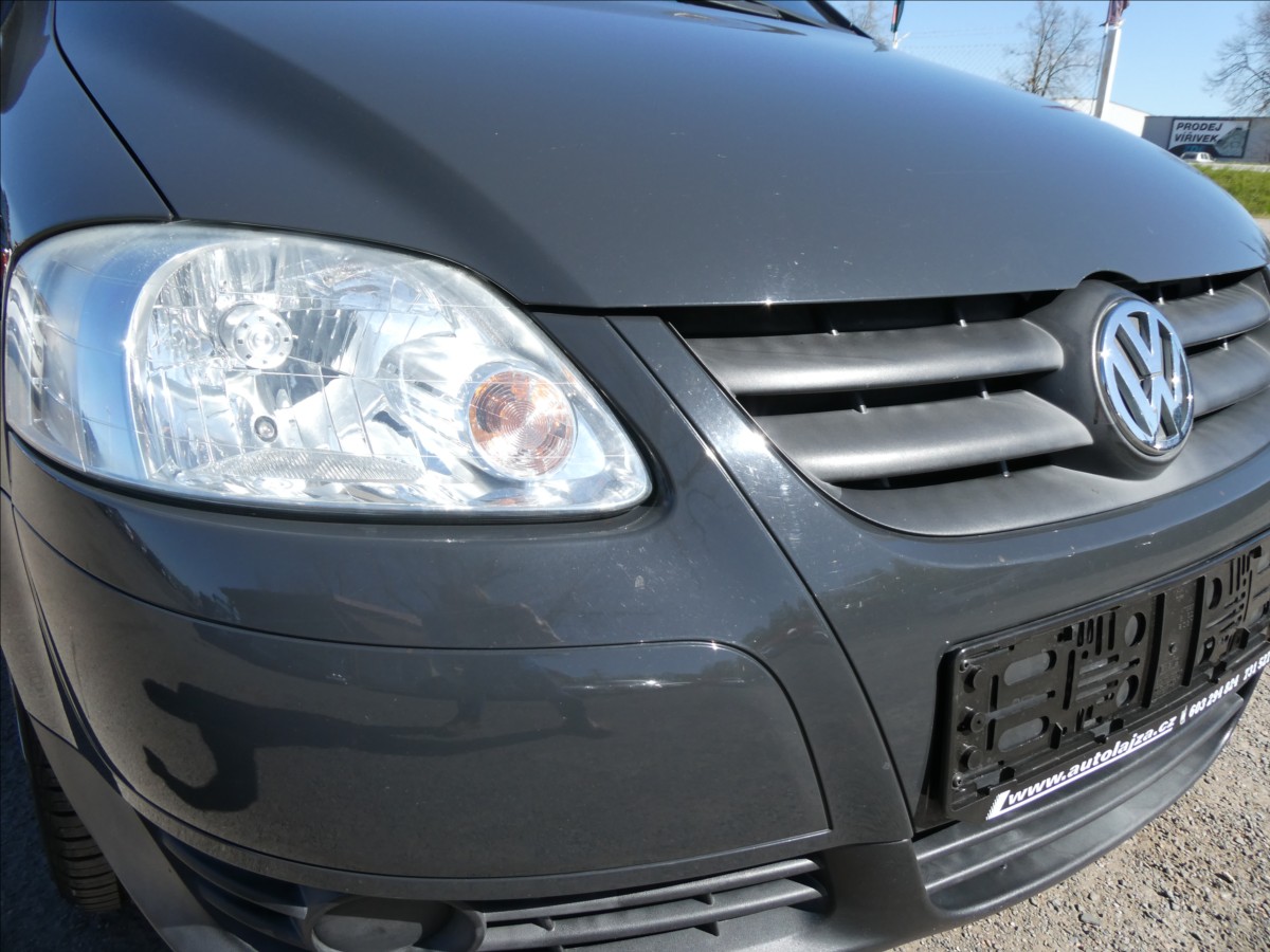 volkswagen-fox-1-2-htp-2xkola-serviska-2-majitel - 2