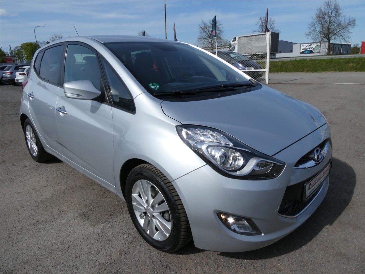 Hyundai ix20 1,6 i 92kW AUTOMAT, serviska