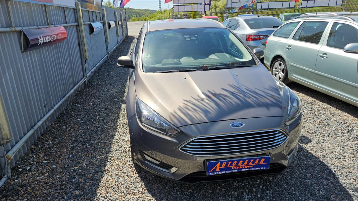ford-focus-1-5-eco-boost - 2