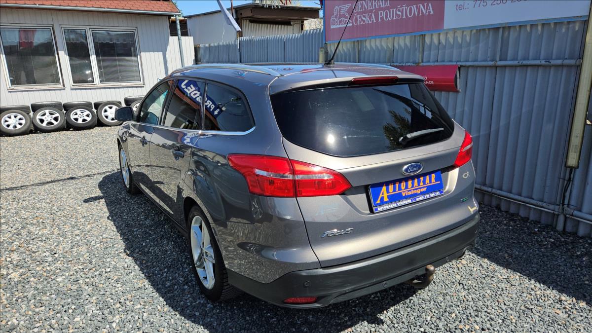 ford-focus-1-5-eco-boost - 6
