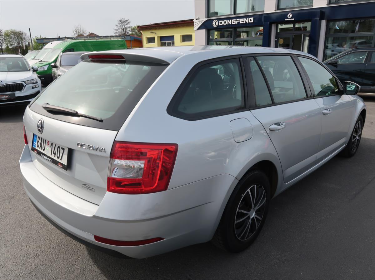 skoda-octavia-1-6-tdi-85kw-novecr-klima-dph - 2