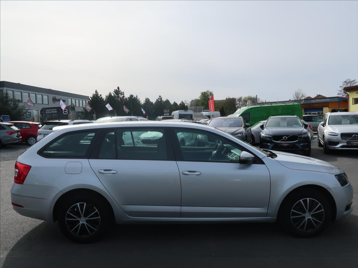 skoda-octavia-1-6-tdi-85kw-novecr-klima-dph - 4