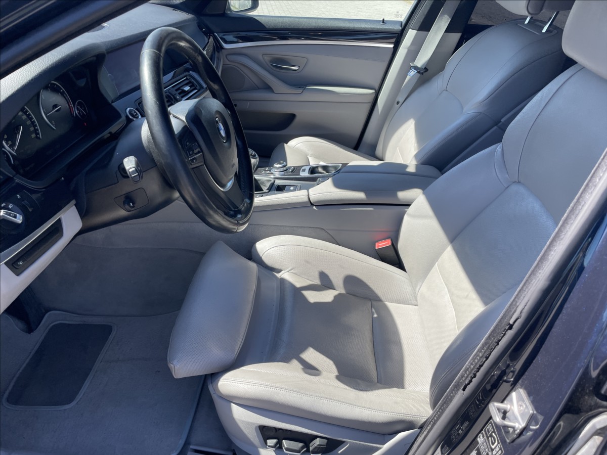 bmw-rada-5-3-0-d-180kw-manual-luxury-2maj-po-rozvodech - 6
