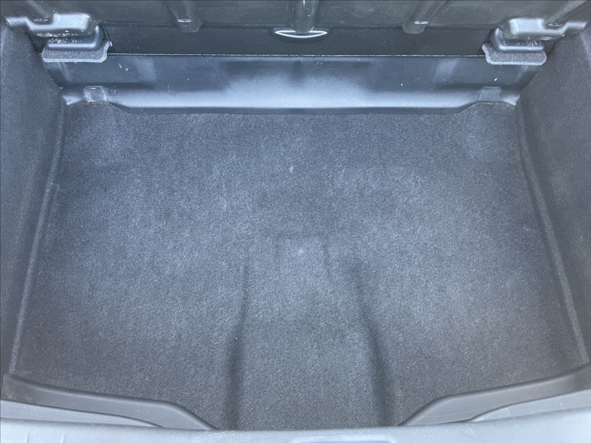 honda-civic-1-4-i-vtec-automat-klima-po-stk - 9