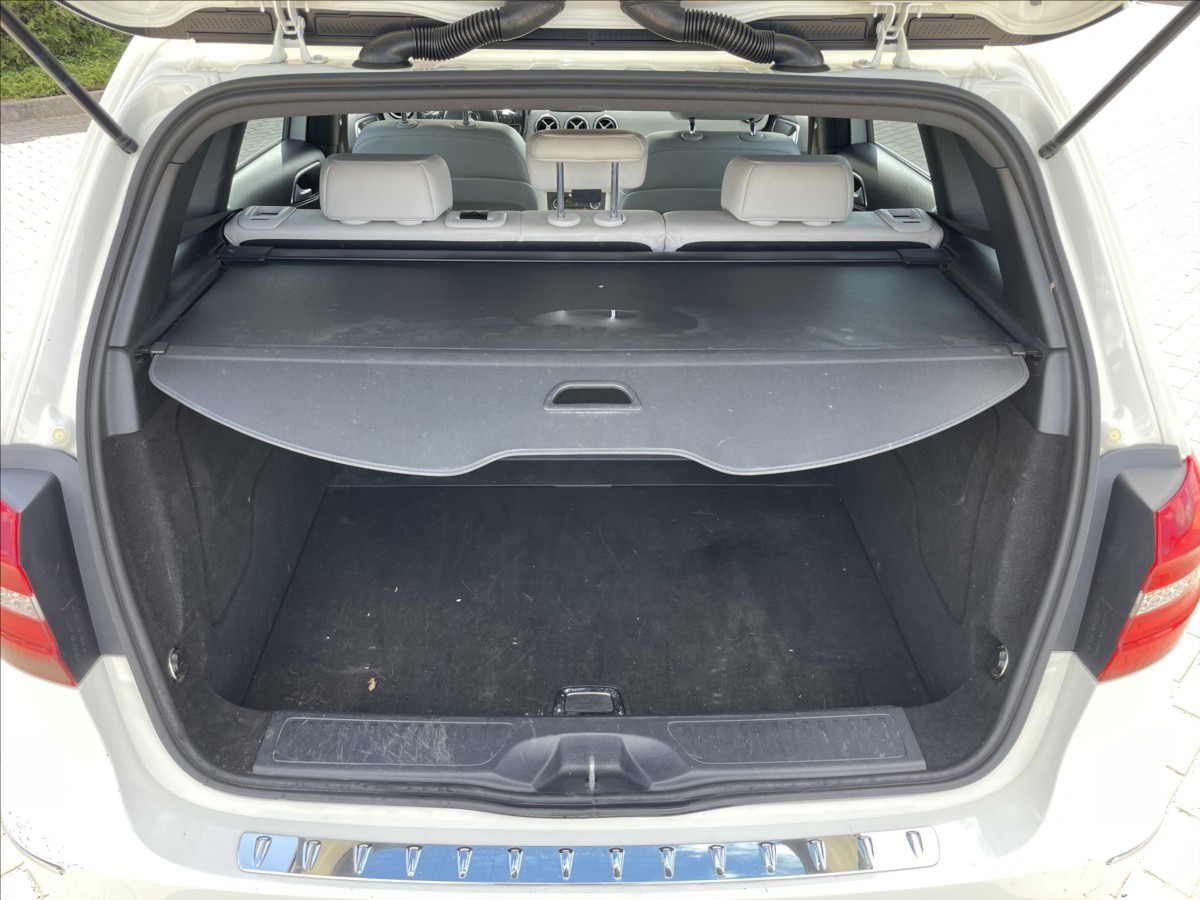 mercedes-benz-tridy-b-1-8-200cdi-100kw-automat-bez-koroze - 8