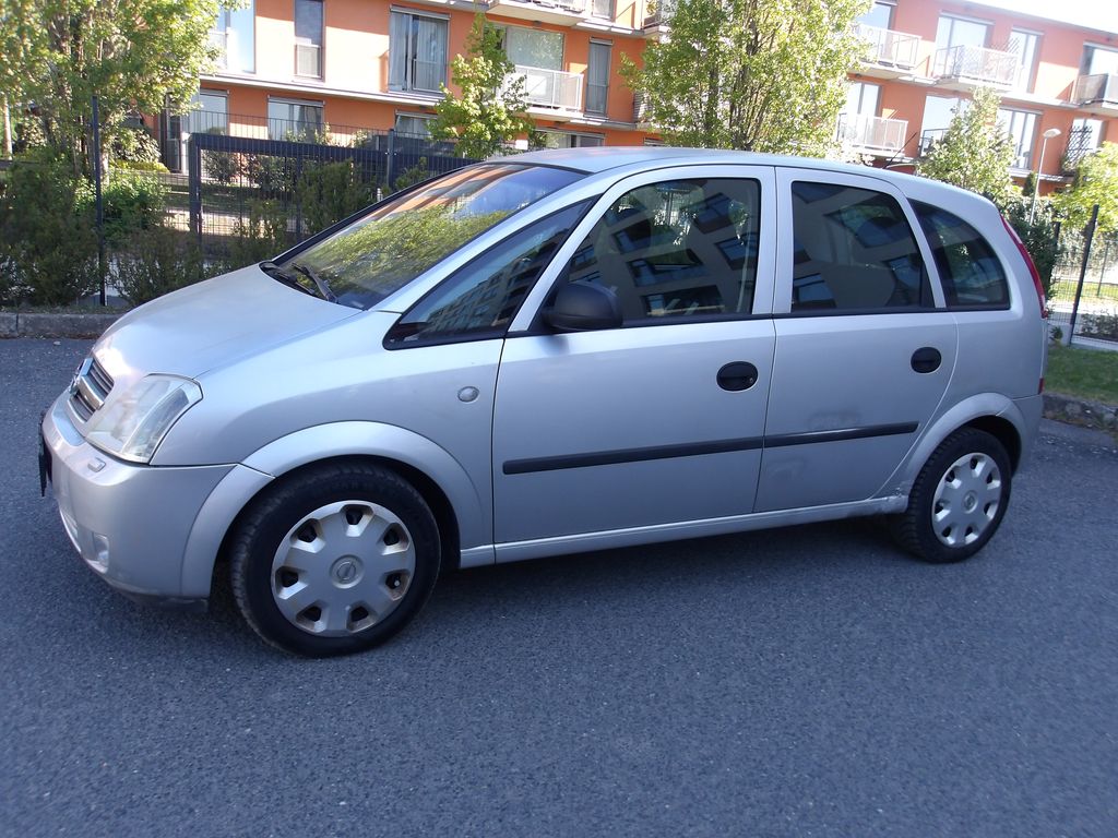 opel-meriva-1-6i-automat - 2