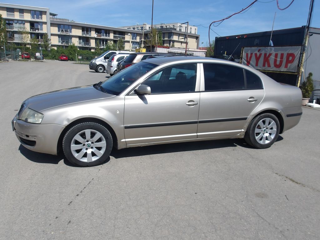 Škoda Superb 1,9TDi 96kW ČR! STK 04/2028