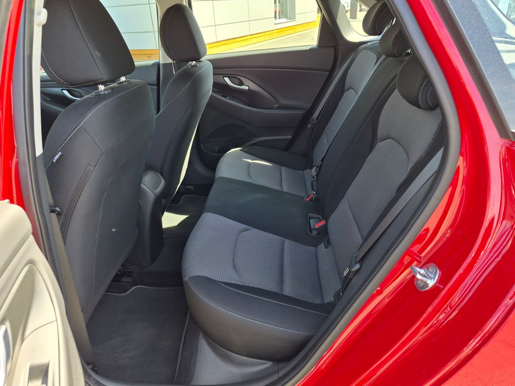 hyundai-i30-comfort-1-5-cvvt - 5