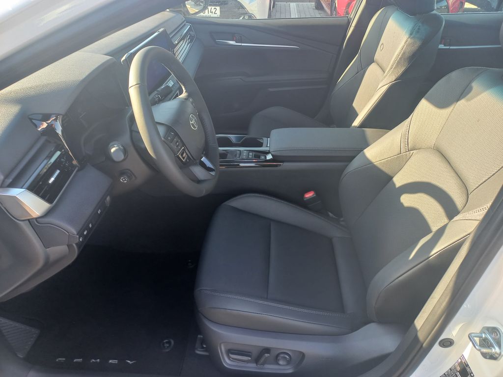 toyota-camry-prestige-2-5-hev - 5