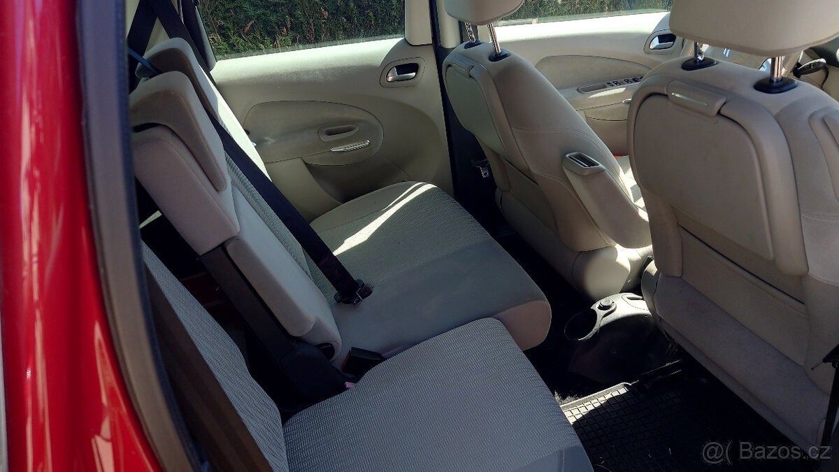 citroen-c3-picasso-1-6-exclusive-vti - 2