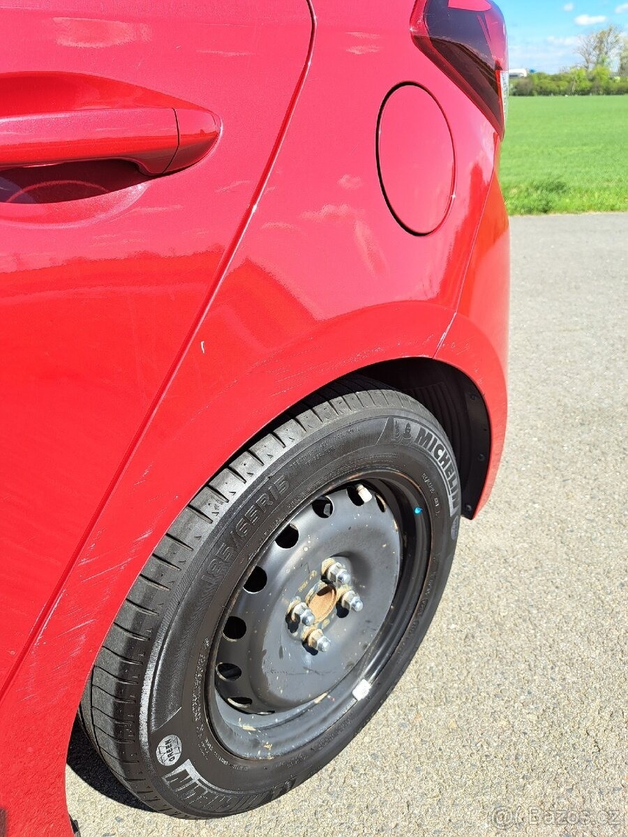 hyundai-i20-1-2-2016-63-800-km-po-stk - 8