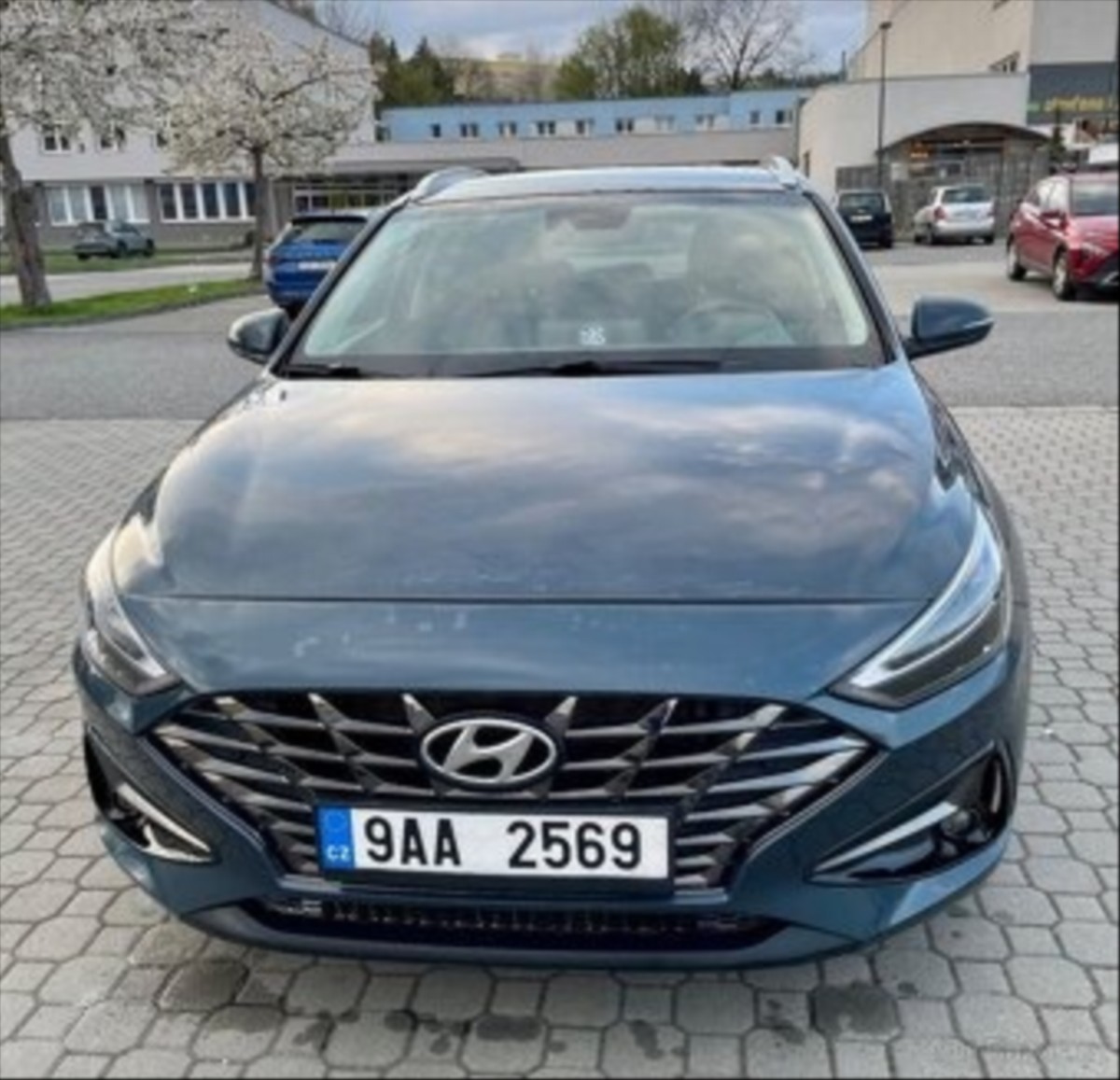 Hyundai i30 1,5   T-GDI,118 kW,hybrid, automatic