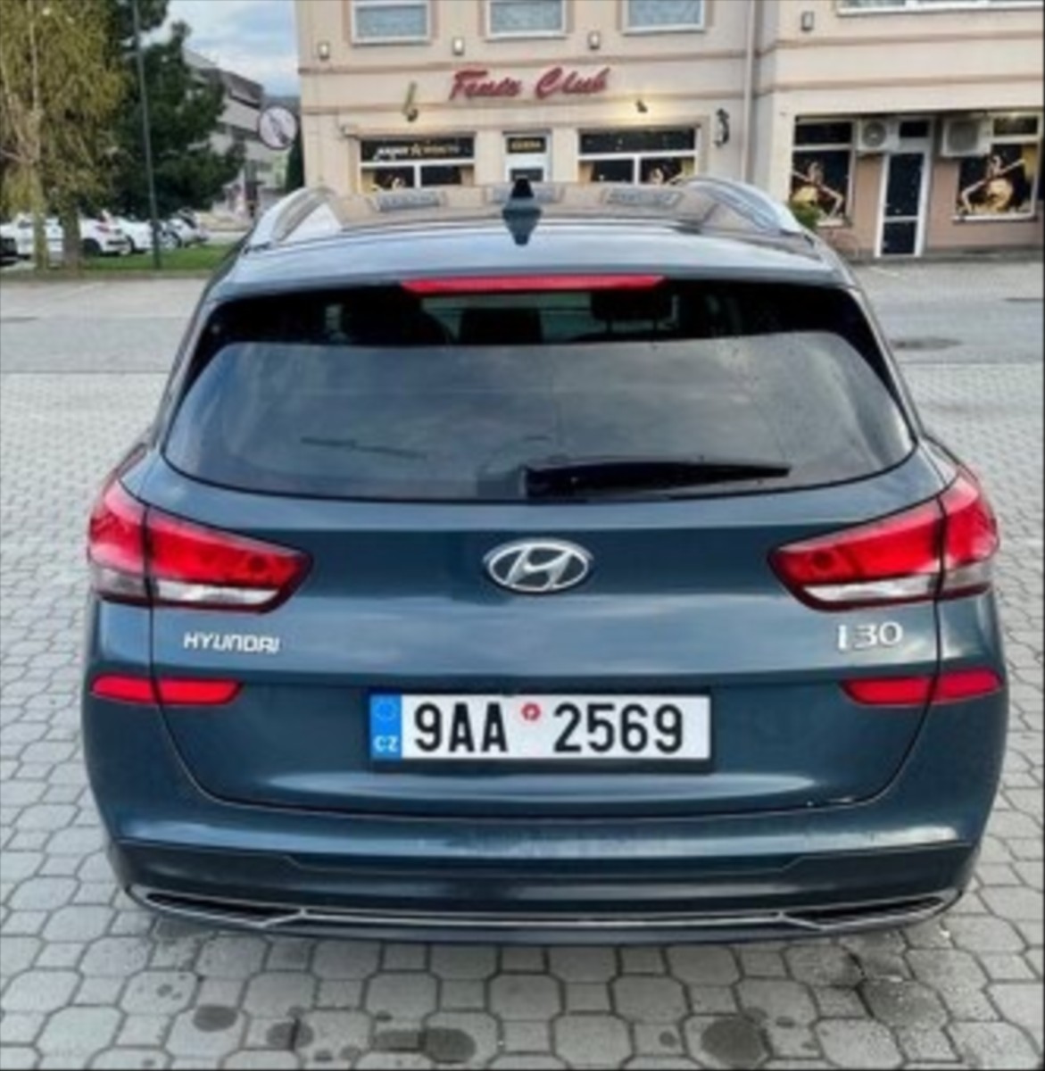 hyundai-i30-1-5-t-gdi-118-kw-hybrid-automatic - 1