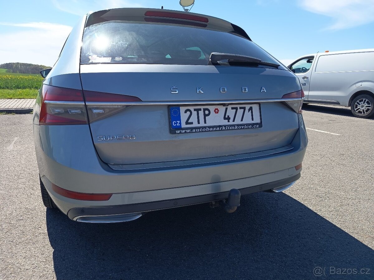 skoda-superb-2-0-laurin-klement-2019 - 8