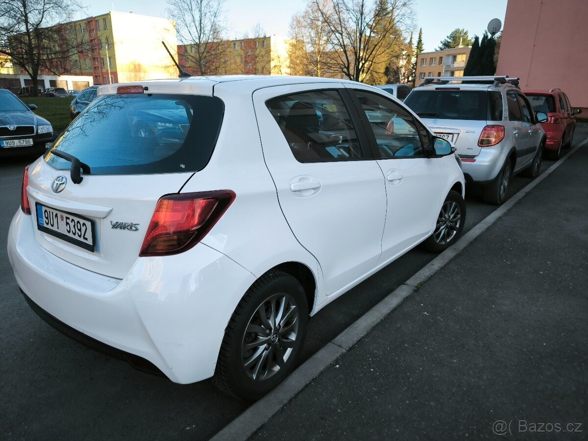 toyota-yaris-1-4 - 2