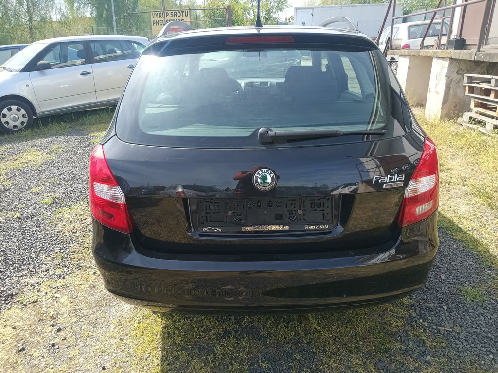 skoda-fabia-1-4-16v-cool - 3