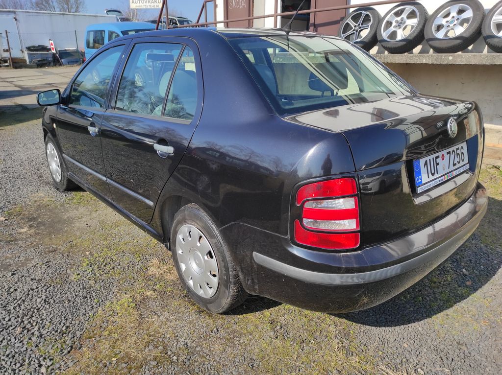 skoda-fabia-1-4-mpi-comfort - 2