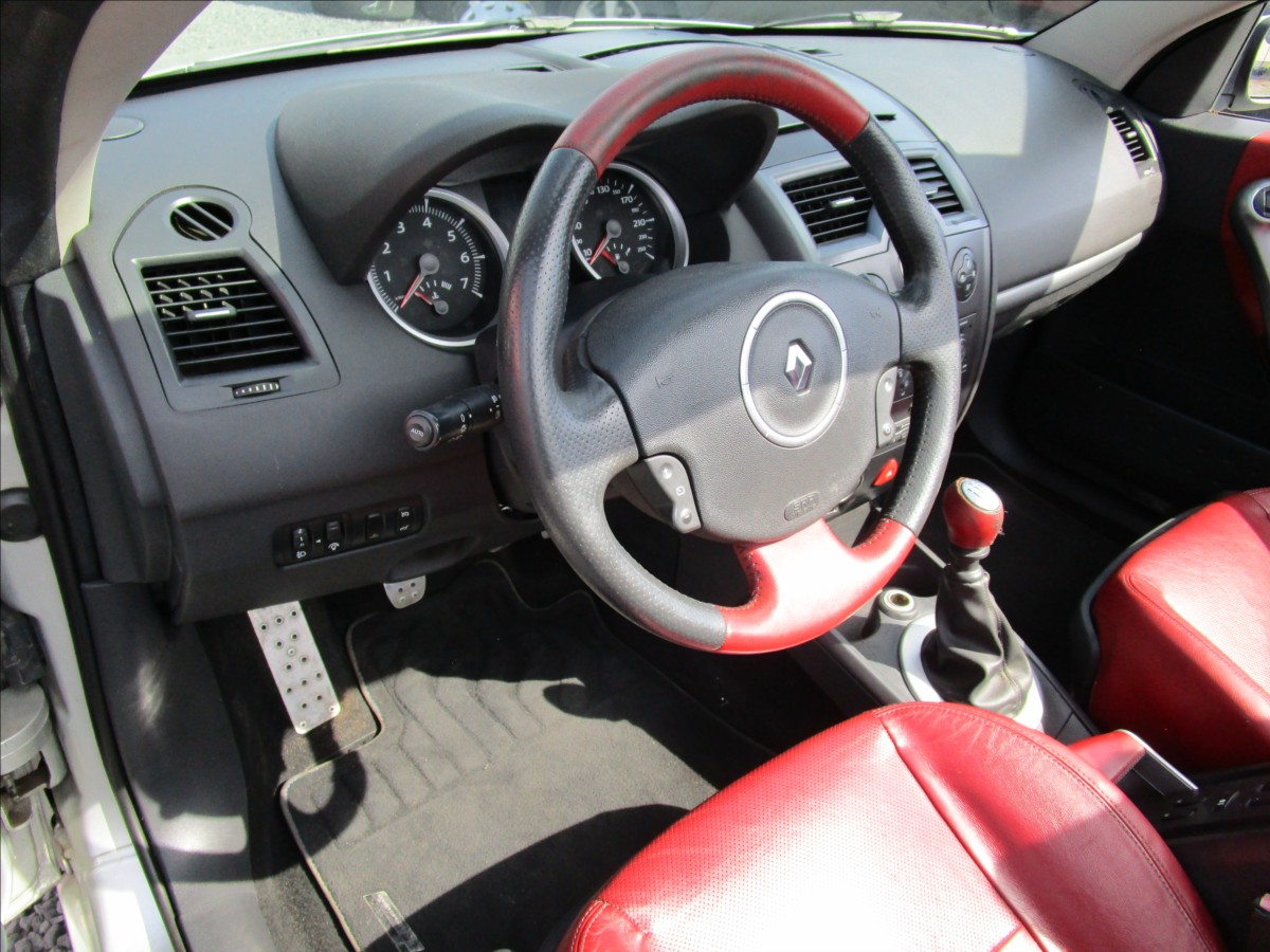 renault-megane-2-0t-16v-cabrio - 9