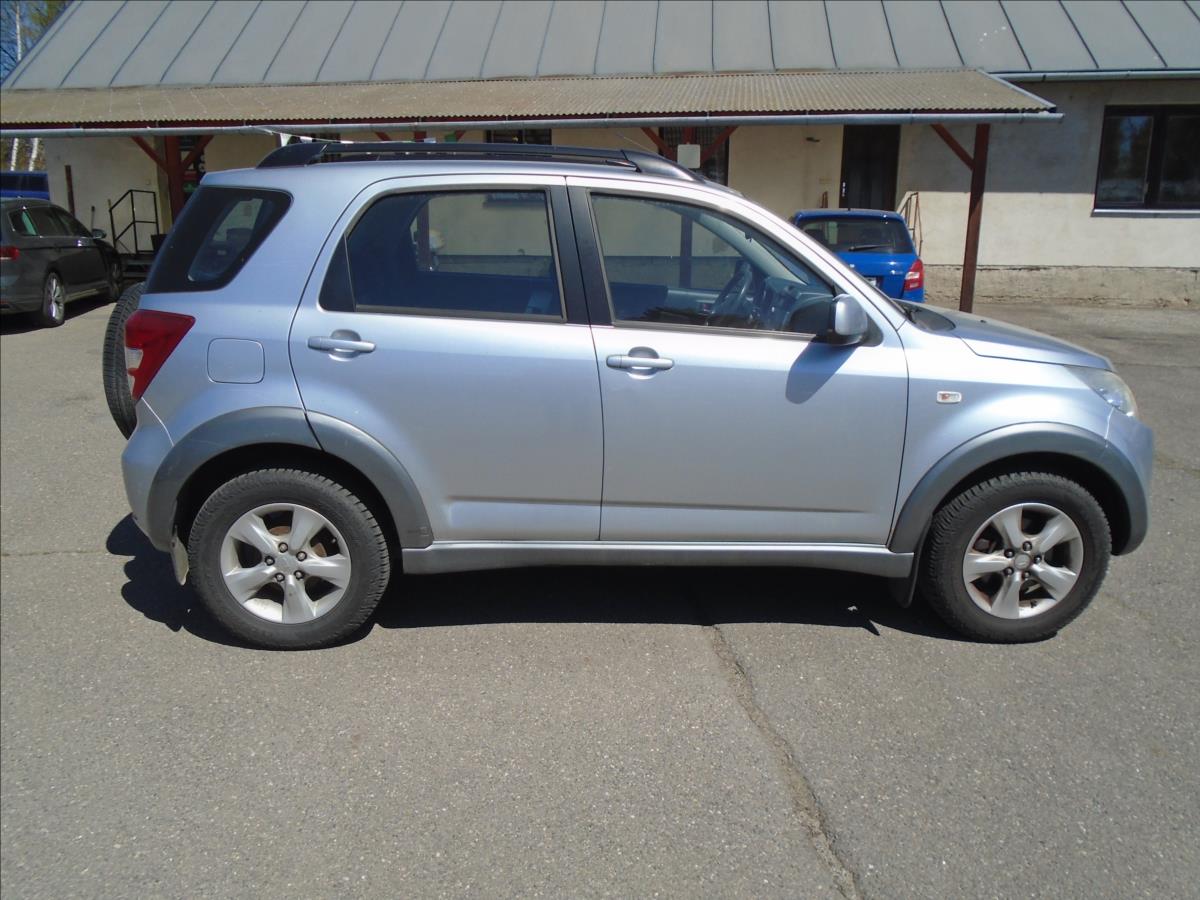 daihatsu-terios-1-5-4x4 - 4