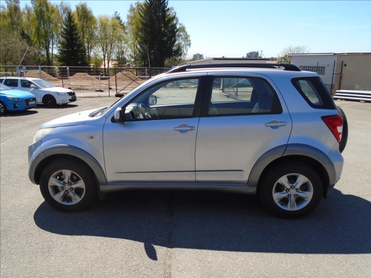 daihatsu-terios-1-5-4x4 - 5