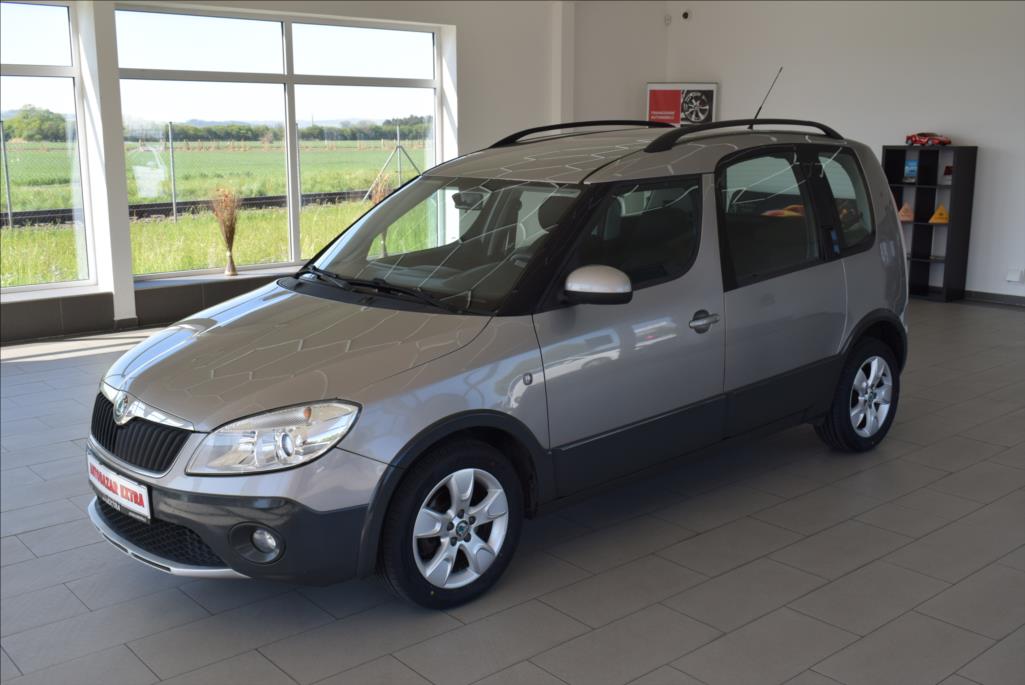 Škoda Roomster 1,2 TSi, 1.maj,SCOUT,digiklima,