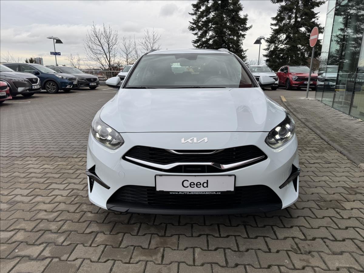 kia-ceed-1-5-t-gdi-gpf-7dct-spin - 4