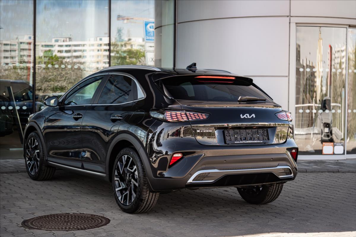 kia-xceed-1-6-t-gdi-gpf-7dct-steel-edition - 2