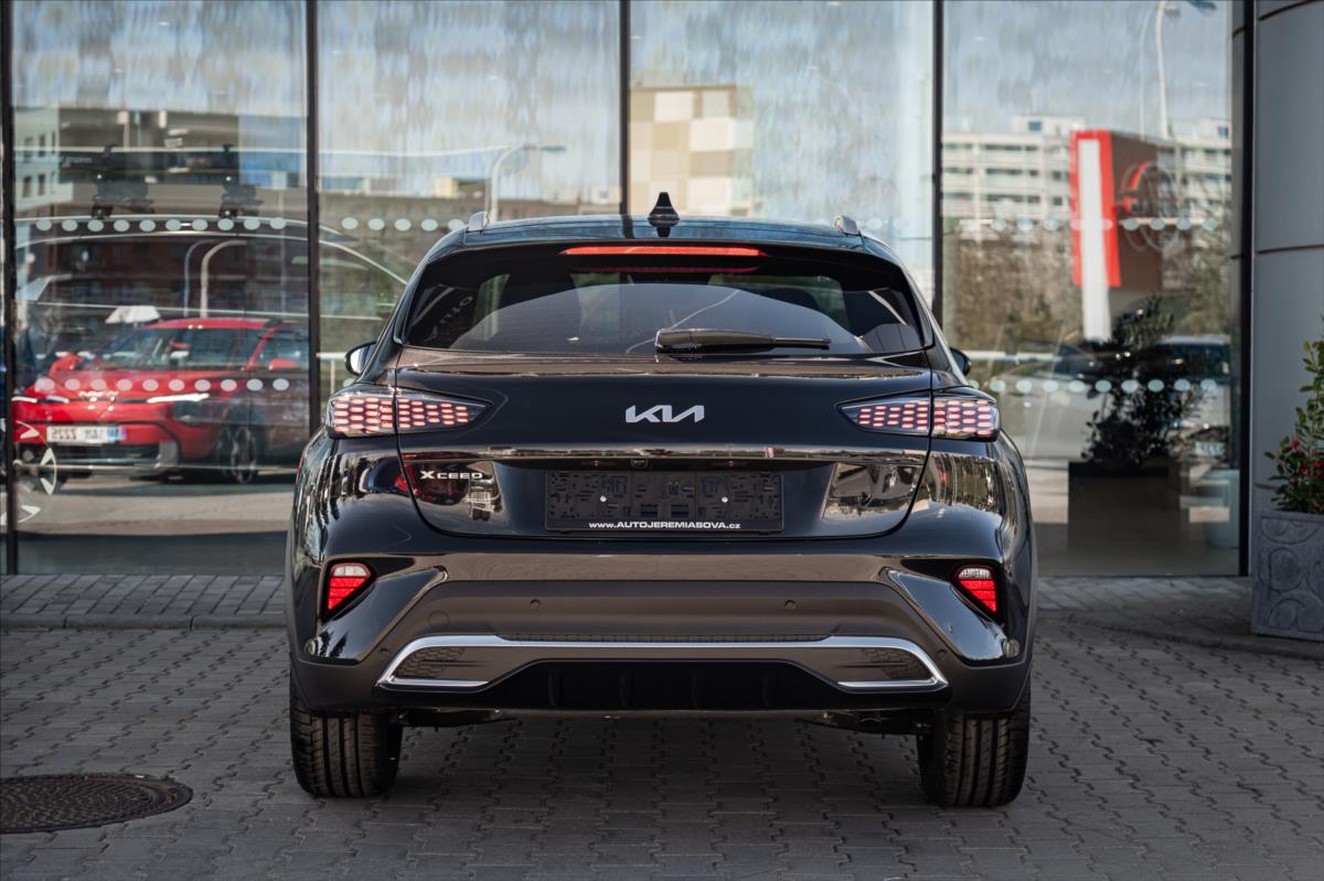 kia-xceed-1-6-t-gdi-gpf-7dct-steel-edition - 5