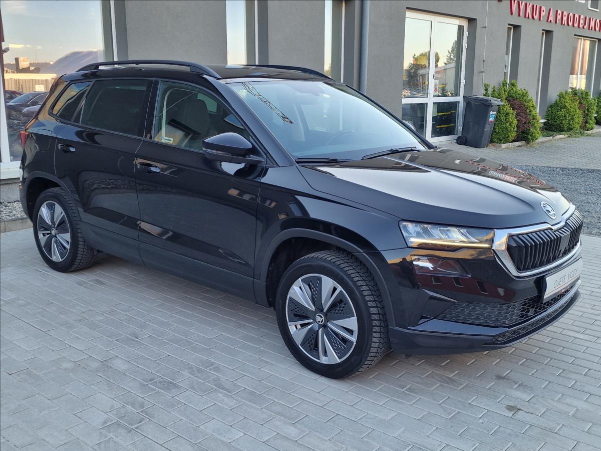 skoda-karoq-2-0tdi-110kw-4x4-dsg-style-cr - 1