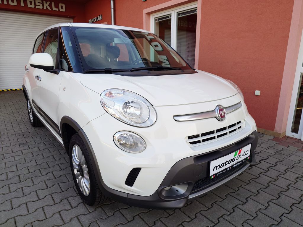 fiat-500l-1-4-trekking-70-kw - 3