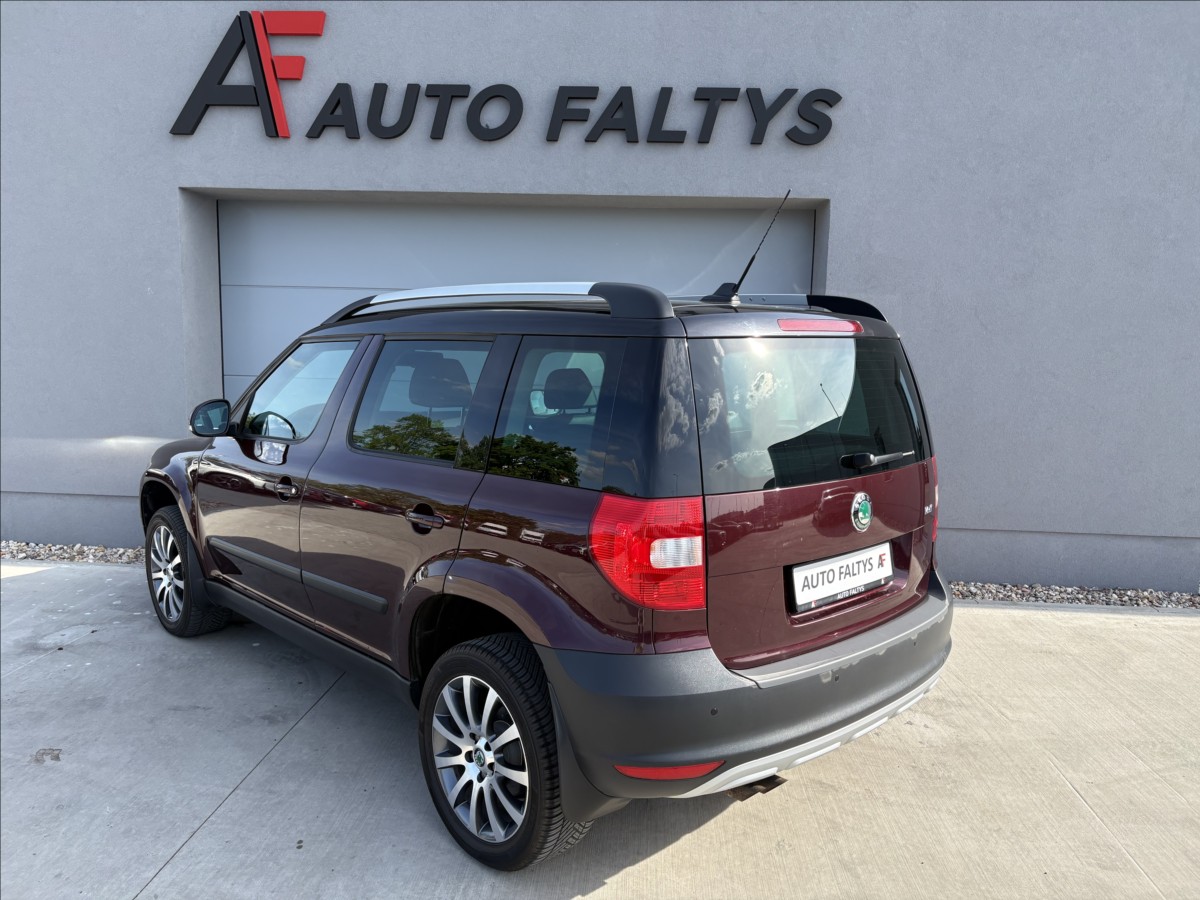 skoda-yeti-2-0-tdi-103-kw-dsg-4x4-elegance - 3