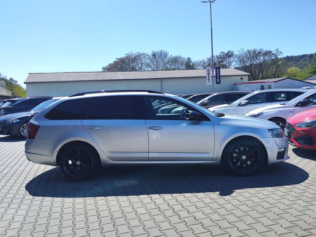 skoda-octavia-2-0-tdi-135kw-rs-dsg-cr - 3