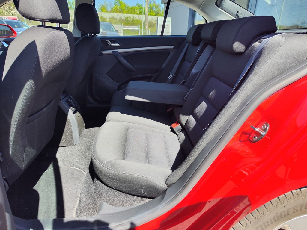 skoda-octavia-1-6i-75kw-elegance - 9