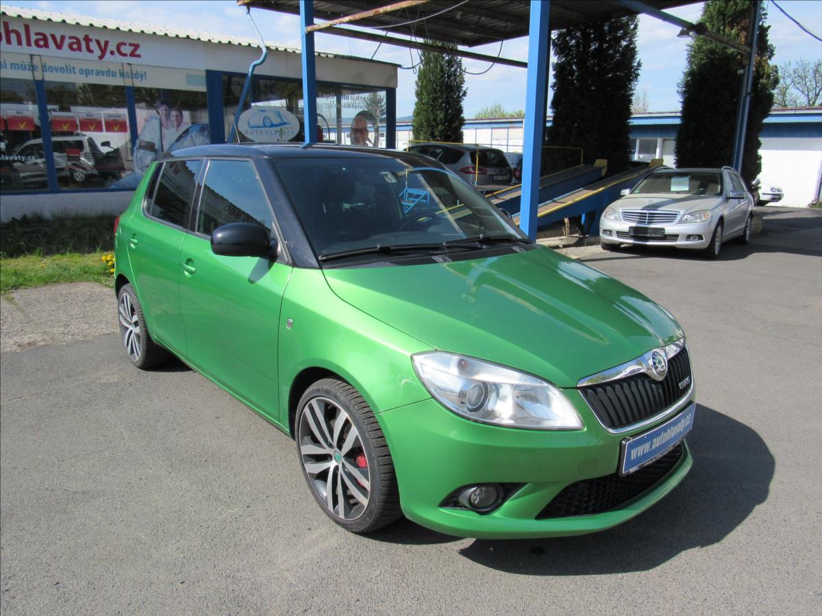 skoda-fabia-1-4-tsi-132kw-rs-dsg - 2