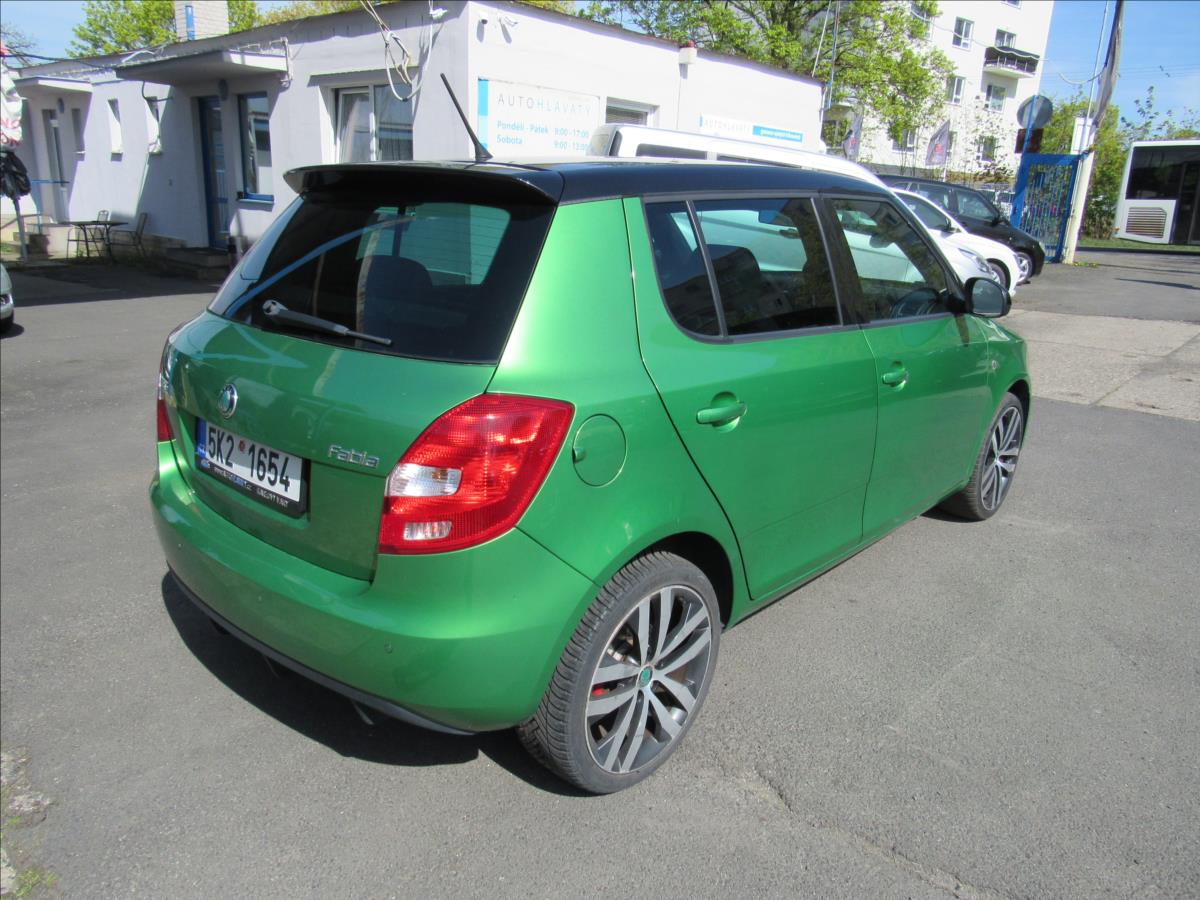 skoda-fabia-1-4-tsi-132kw-rs-dsg - 5