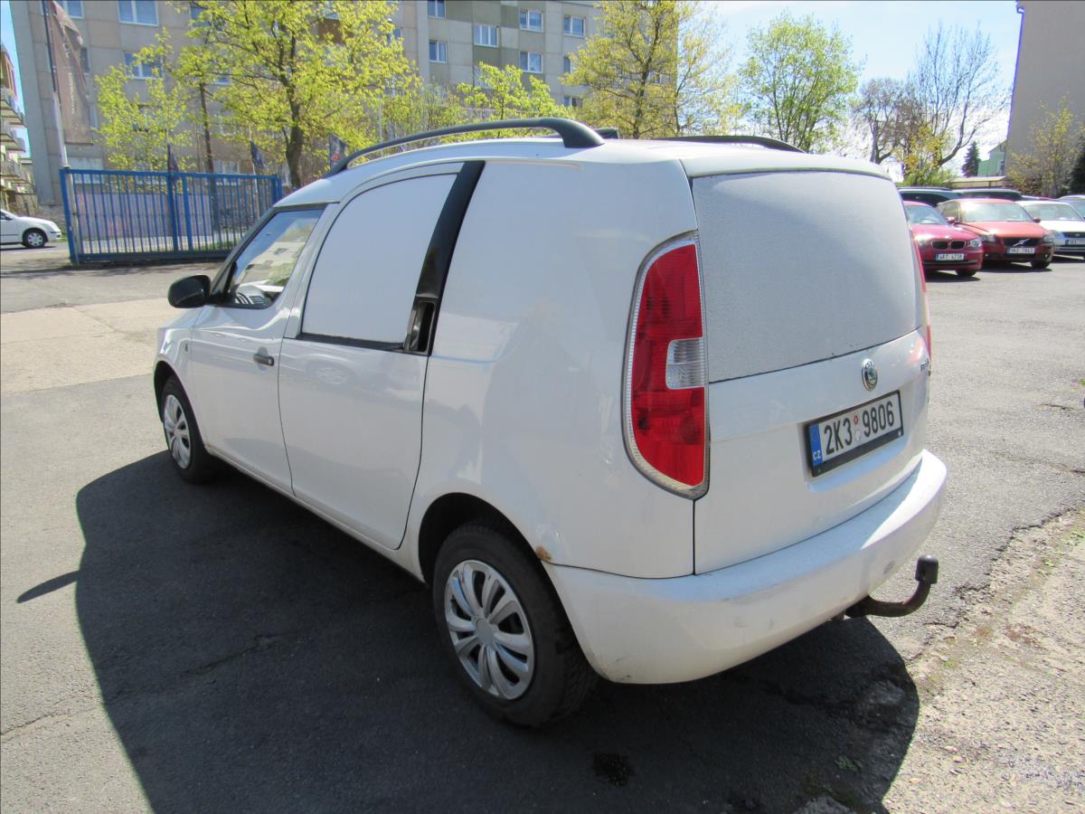 skoda-praktik-1-2-i-51kw-jde-na-dva-valce - 5