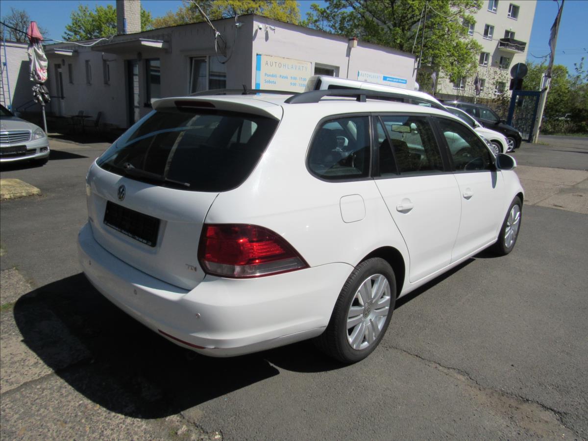 volkswagen-golf-1-6-tdi-77kw-variant - 5
