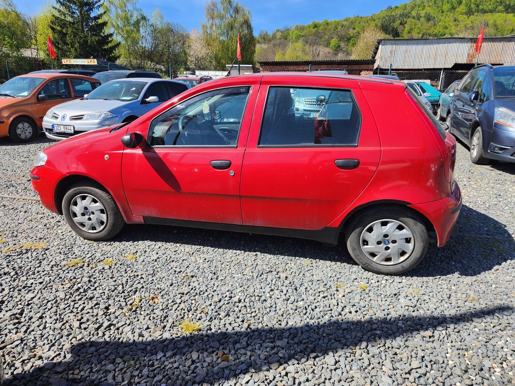 fiat-punto-1-2i - 4