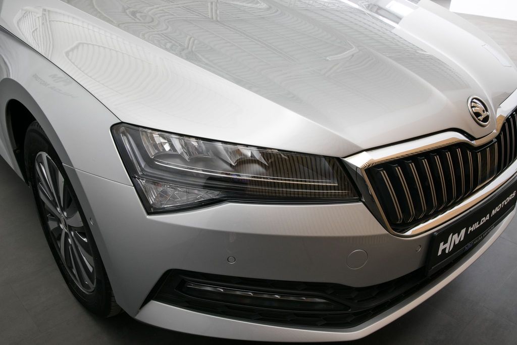 skoda-superb-2-0tdi-110kw-weba-canton-tazne - 6